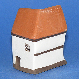 Image of Mudlen End Studio model No 32 The Crooked House